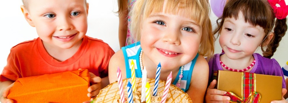 Kids-Birthday-Party.-Gift-1